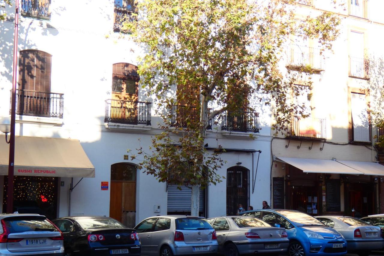 Homeyseville-Luxury Apartment Arenal 6 Pax, Parking Optional Buitenkant foto