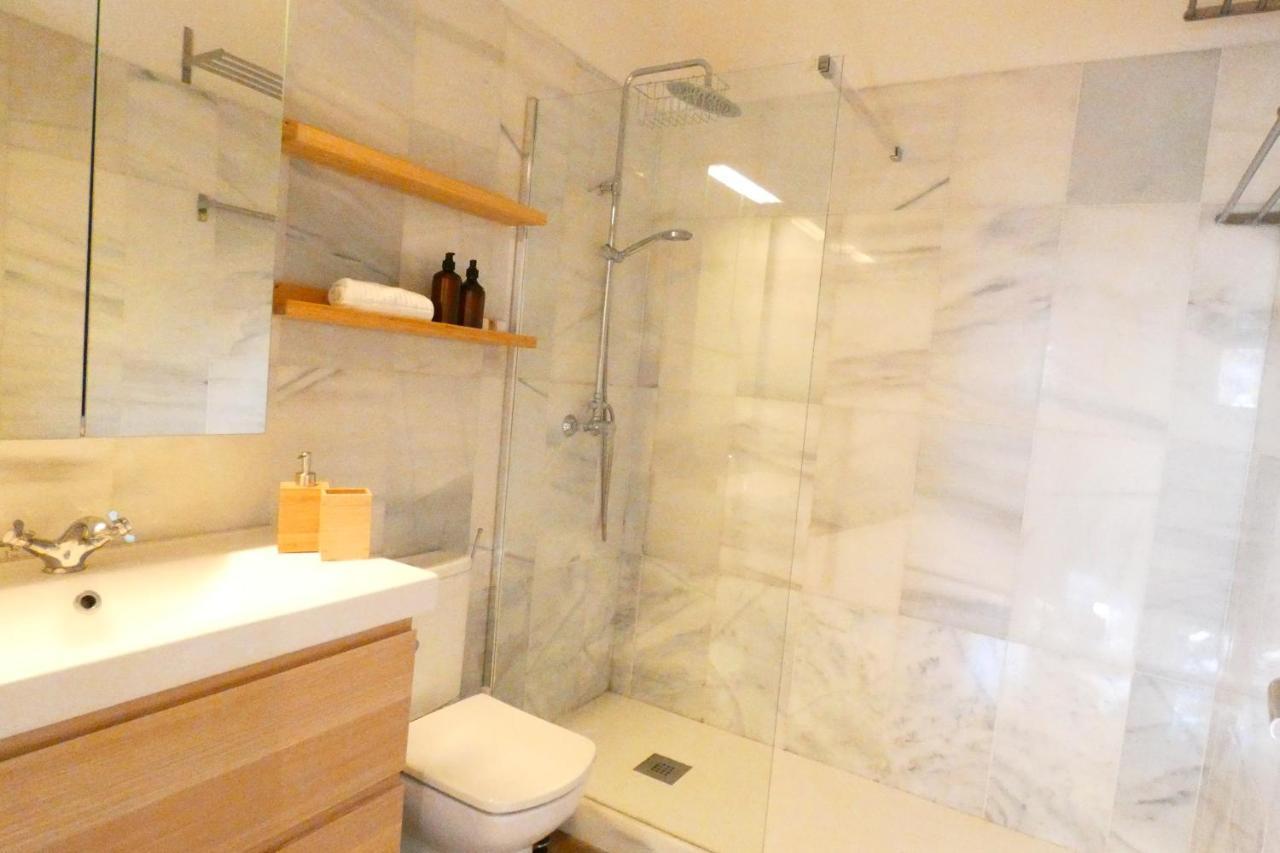 Homeyseville-Luxury Apartment Arenal 6 Pax, Parking Optional Buitenkant foto