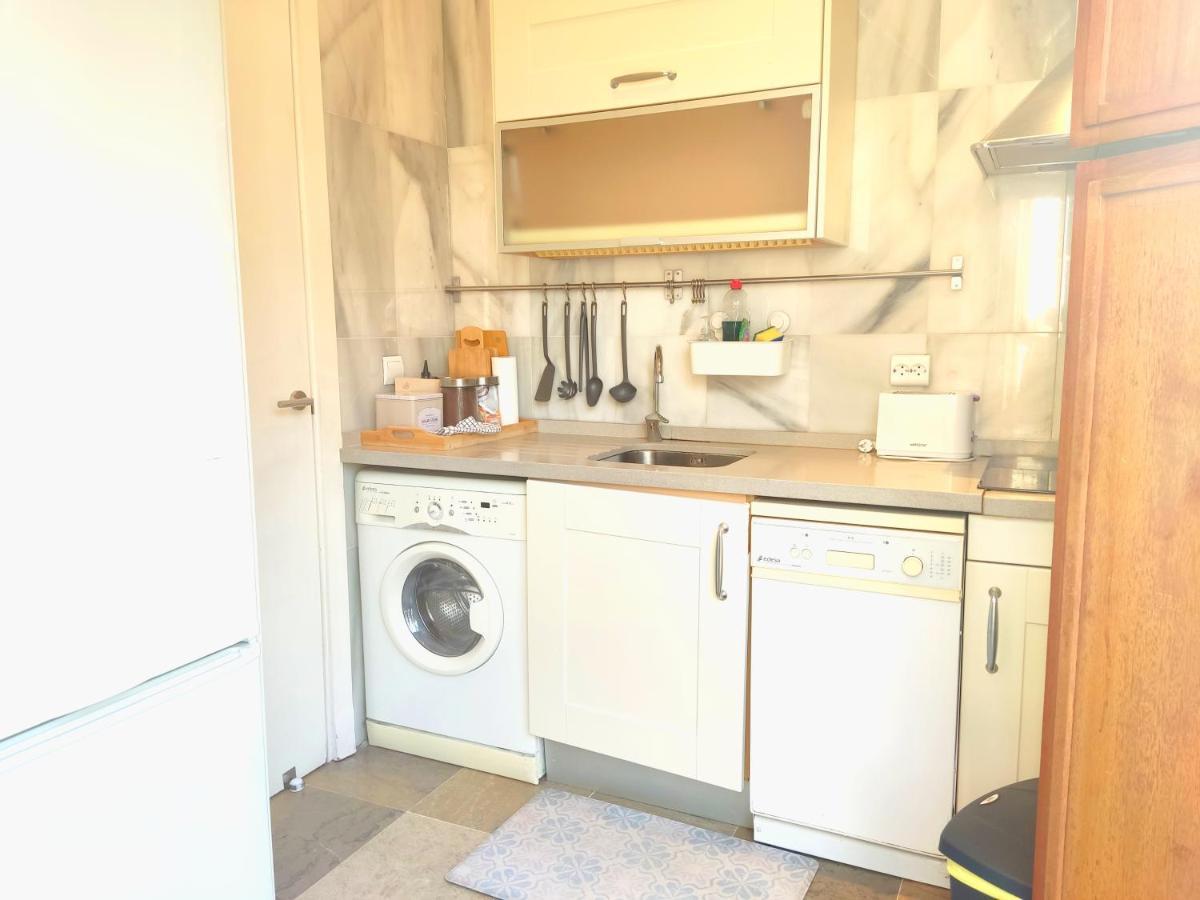 Homeyseville-Luxury Apartment Arenal 6 Pax, Parking Optional Buitenkant foto